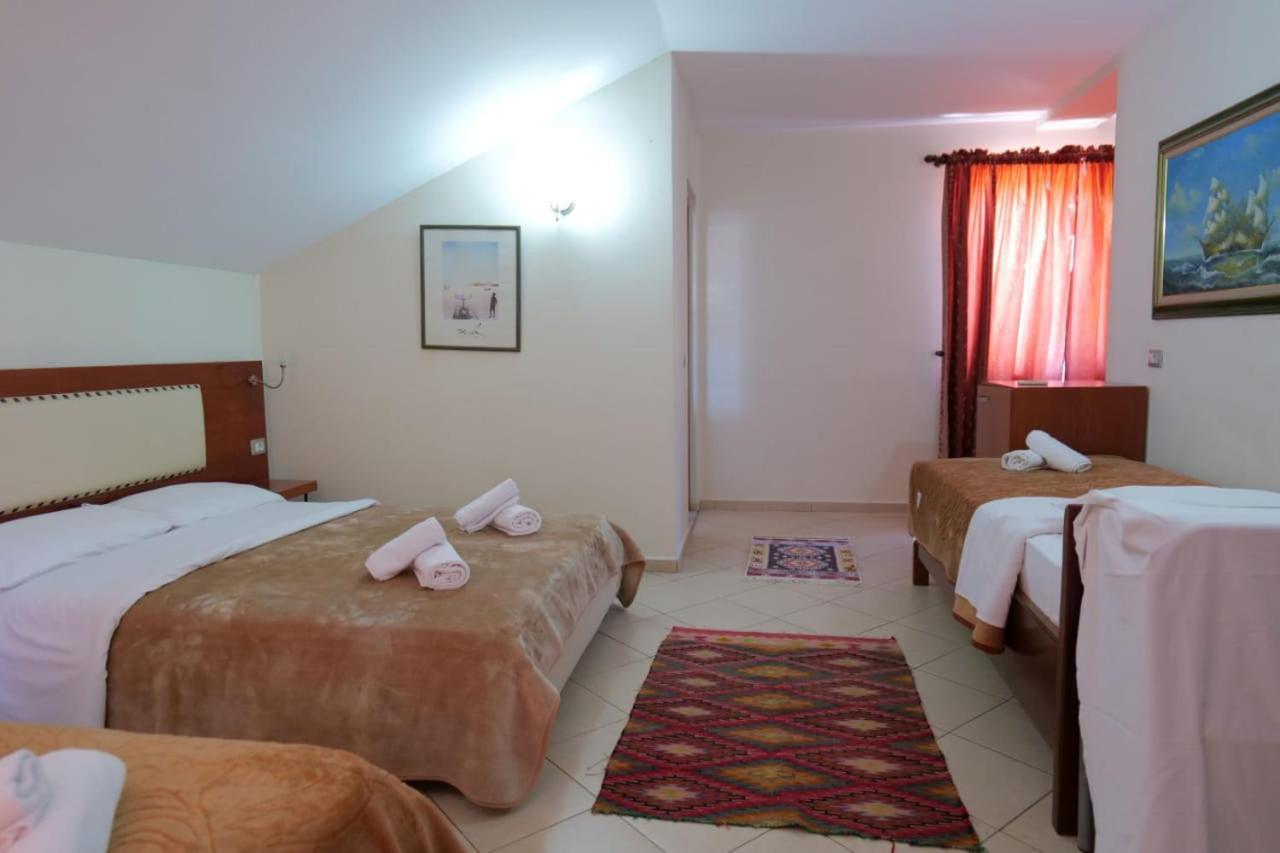 Hotel Veli Саранде Екстериор снимка