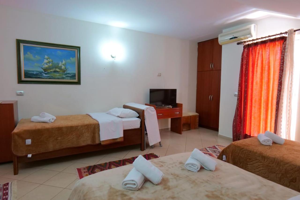 Hotel Veli Саранде Екстериор снимка