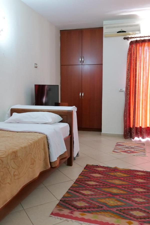 Hotel Veli Саранде Екстериор снимка