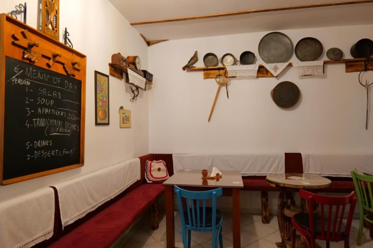 Hotel Veli Саранде Екстериор снимка