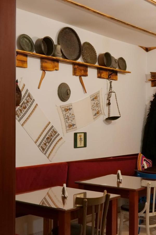 Hotel Veli Саранде Екстериор снимка