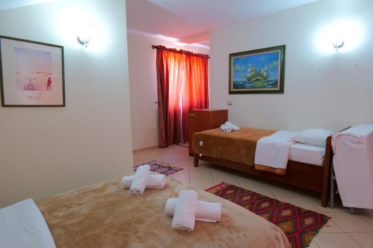 Hotel Veli Саранде Екстериор снимка