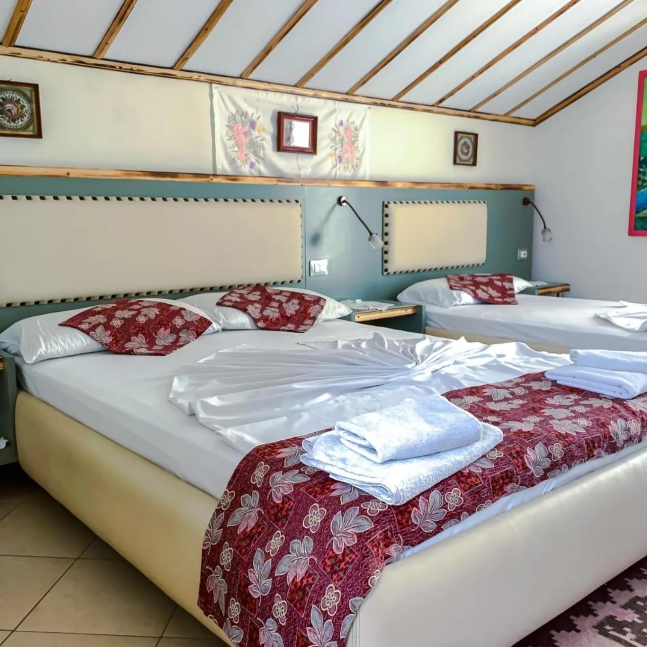 Hotel Veli Саранде Екстериор снимка