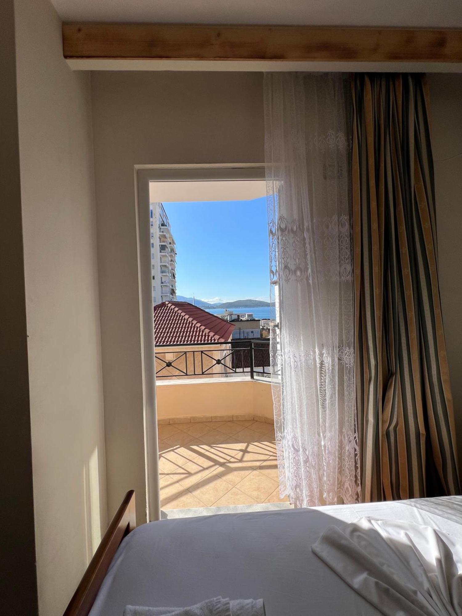 Hotel Veli Саранде Екстериор снимка