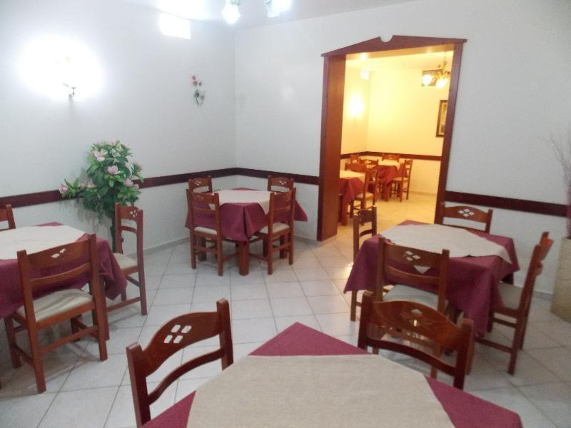 Hotel Veli Саранде Екстериор снимка