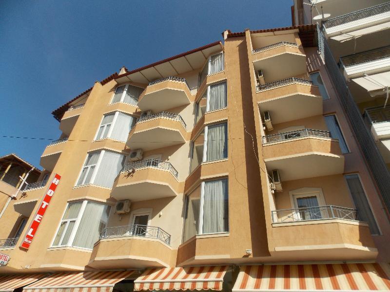 Hotel Veli Саранде Екстериор снимка